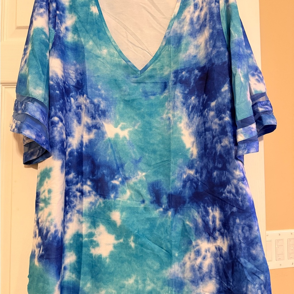 Elegant Blue Tie-Dye Women's Blouse